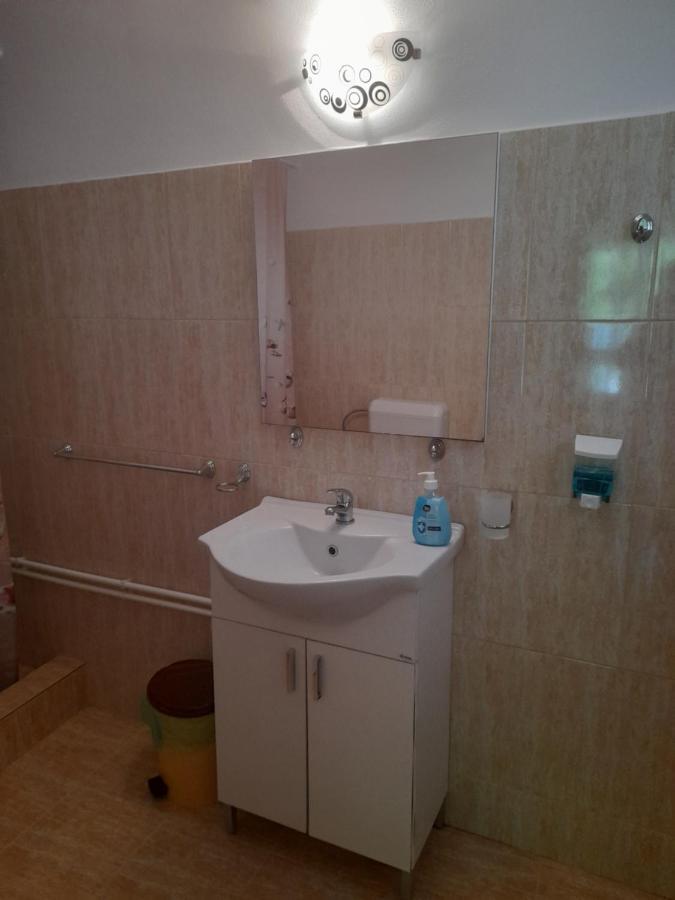 Casa Valea Morilor Guest House Eftimie Murgu Bagian luar foto